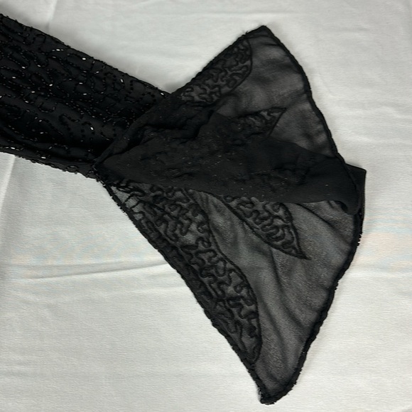 J Kara New York Black Beaded Lined Top with Slitted Sleeves - Picture 7 of 14